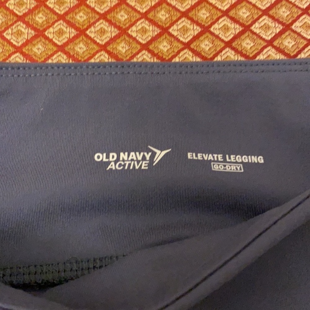 Old Navy - Picture 4 of 15